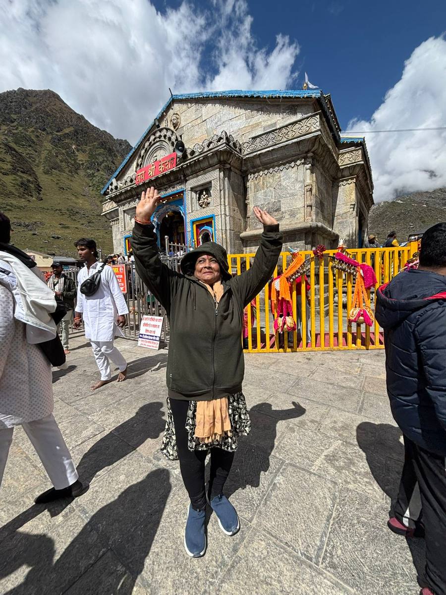 Senior citizens at Kedarnath Temple